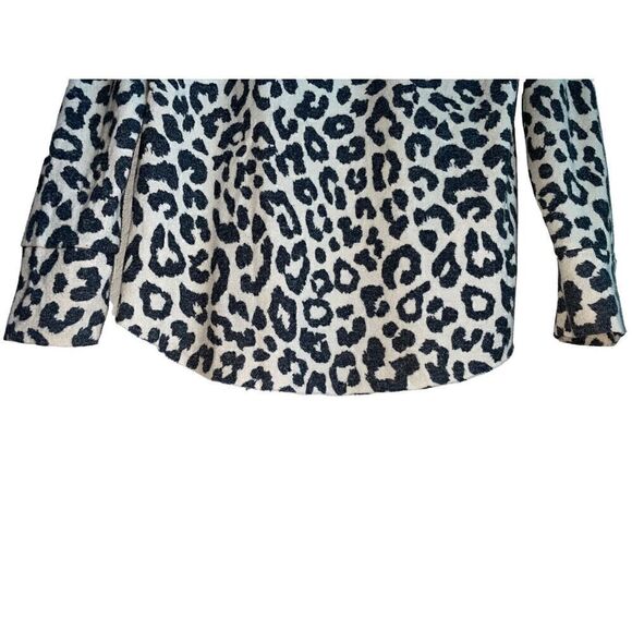 Grayson/Threads Cheetah Knit Tunic Top - Picture 3 of 11
